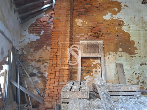 Moradia para Restaurar T1