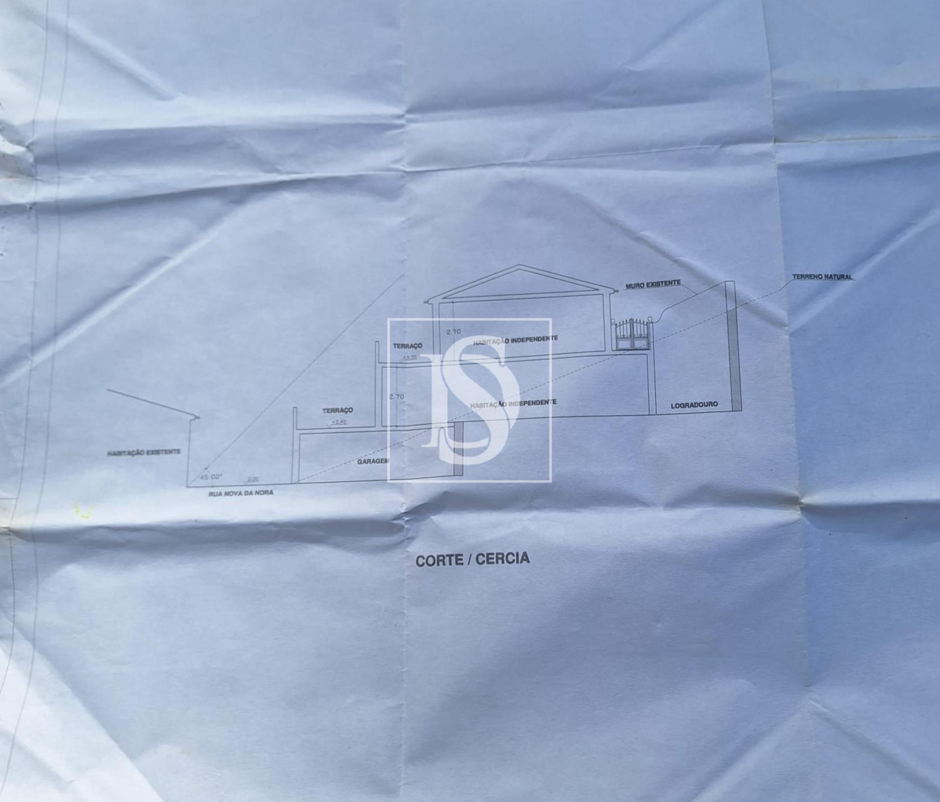 Moradia para Restaurar T1