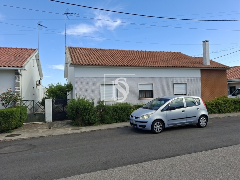 Moradia T3 -  Tramagal  - Abrantes