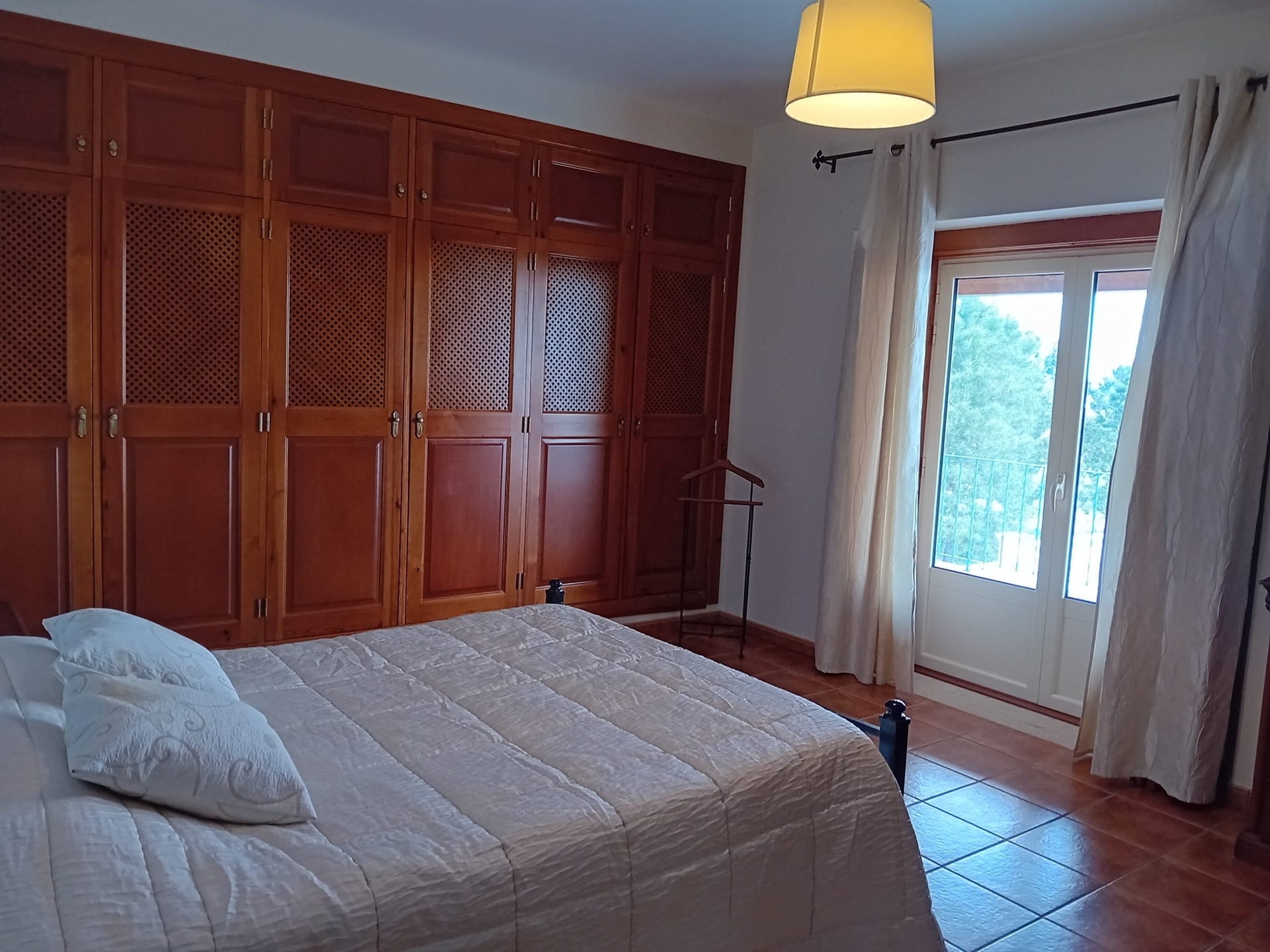 Moradia T4 Exclusiva na Meia Via, Torres Novas 