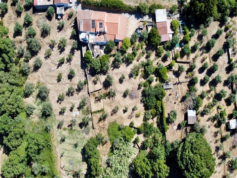 Moradia T2 com Terreno – São Miguel do Rio Torto, Abrantes